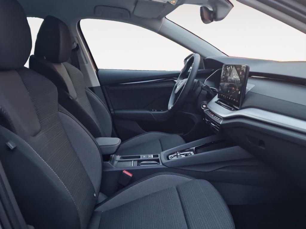 Skoda Octavia Combi 1.5 TSI m-HEV Selection DSG 110 kW (150 CV) - 4