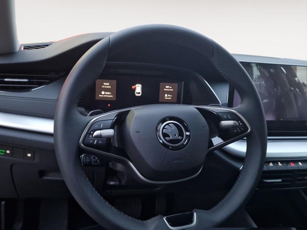 Skoda Octavia Combi 1.5 TSI m-HEV Selection DSG 110 kW (150 CV) - 8