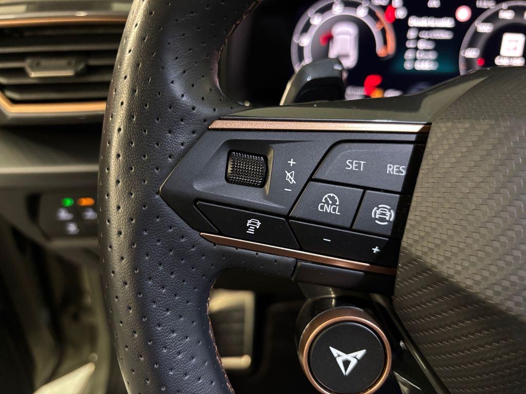 CUPRA León 1.5 TSI e-Hybrid VZ DSG 200 kW (272 CV) - 8