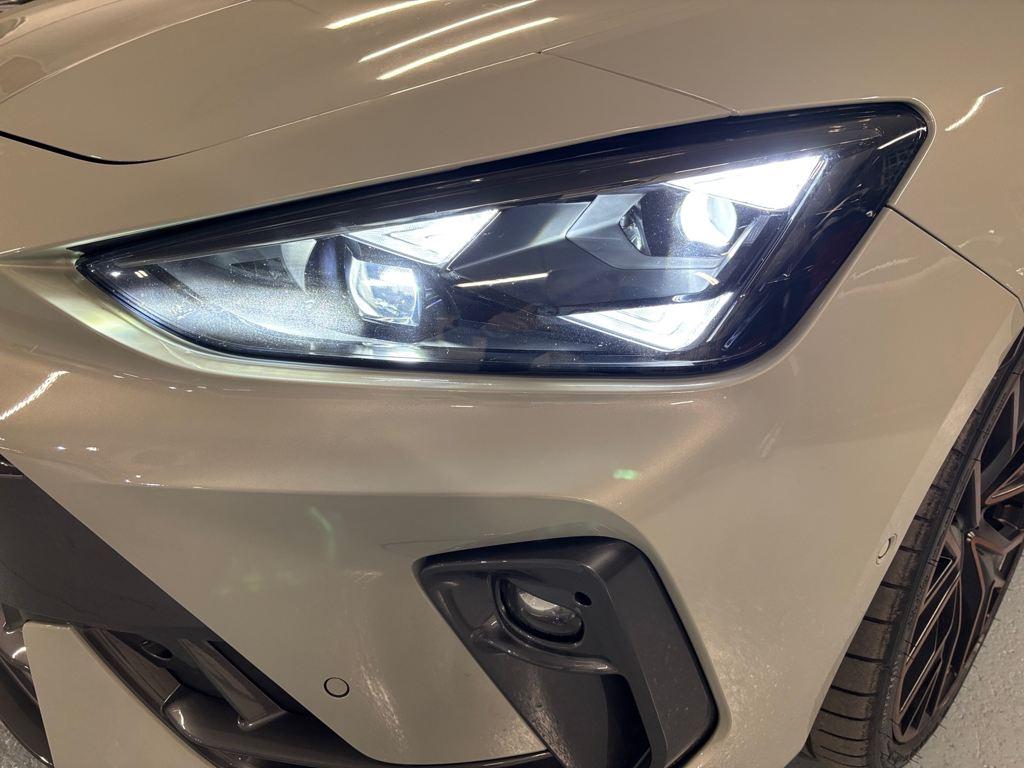 CUPRA León 1.5 TSI e-Hybrid VZ DSG 200 kW (272 CV) - 18