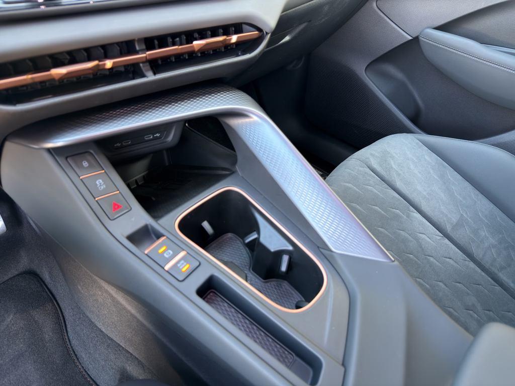 CUPRA Terramar 1.5 TSI e-Hybrid DSG 150 kW (204 CV) - 11