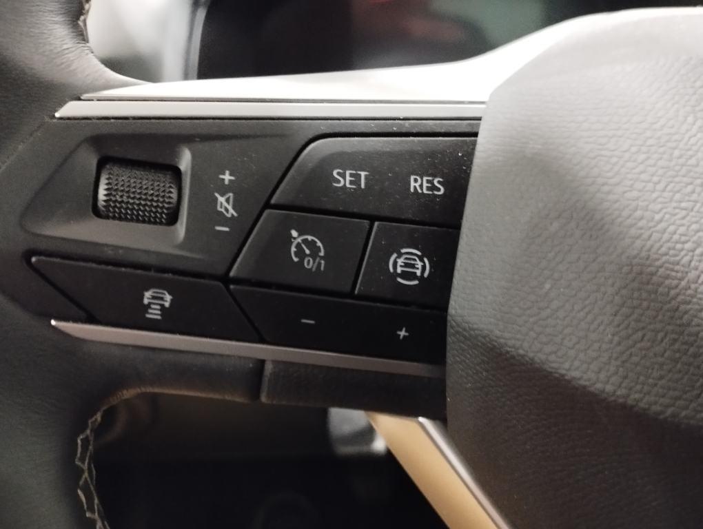 SEAT Arona 1.0 TSI Xperience Special Edition 85 kW (115 CV) - 8