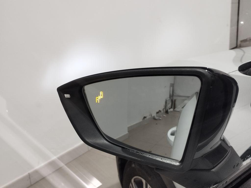 SEAT Arona 1.0 TSI Xperience Special Edition 85 kW (115 CV) - 10