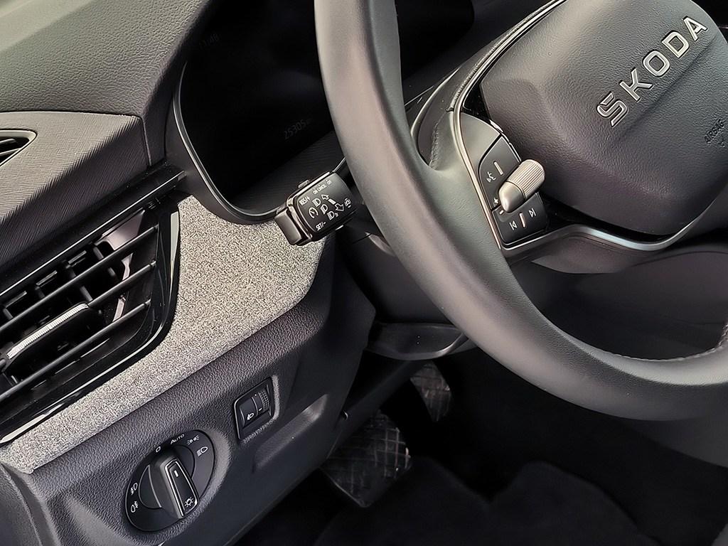 Skoda Scala 1.0 TSI Selection DSG 85 kW (115 CV) - 11