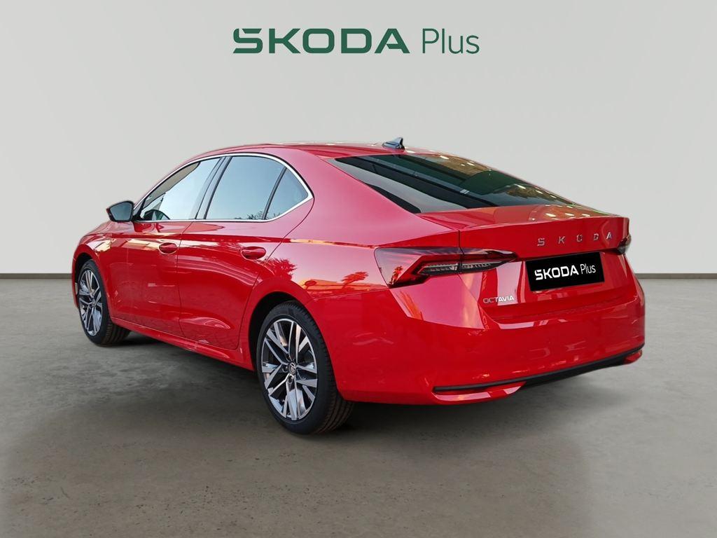 Skoda Octavia 1.5 TSI m-HEV Design DSG 110 kW (150 CV) - 1