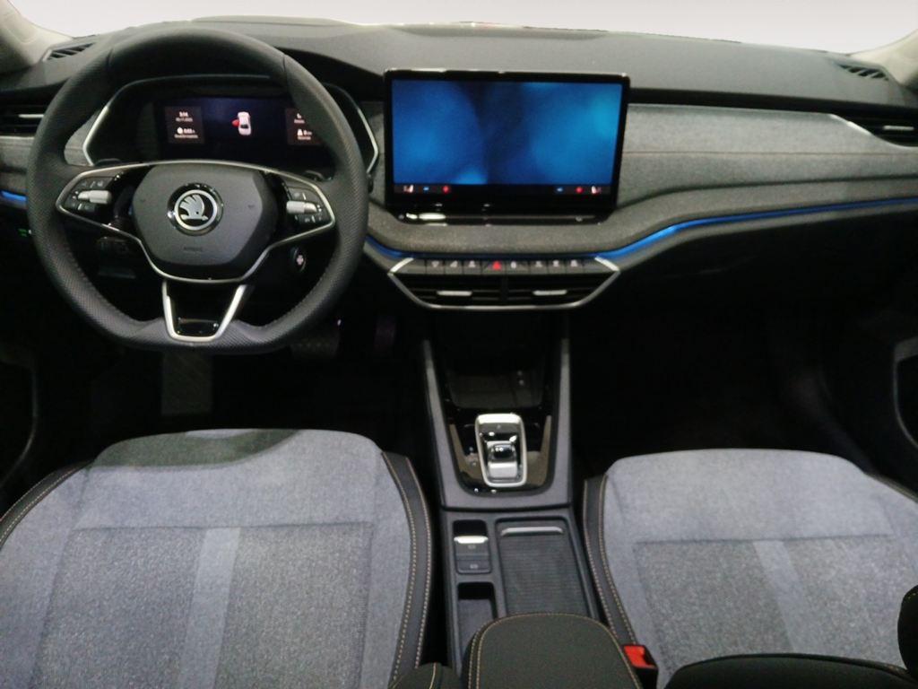 Skoda Octavia 1.5 TSI m-HEV Design DSG 110 kW (150 CV) - 3