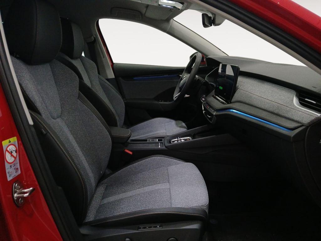 Skoda Octavia 1.5 TSI m-HEV Design DSG 110 kW (150 CV) - 4