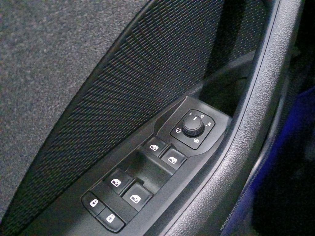 Skoda Octavia 1.5 TSI m-HEV Design DSG 110 kW (150 CV) - 16