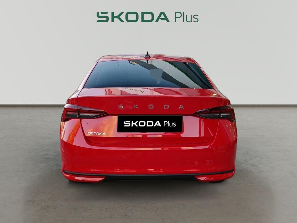 Skoda Octavia 1.5 TSI m-HEV Design DSG 110 kW (150 CV) - 18