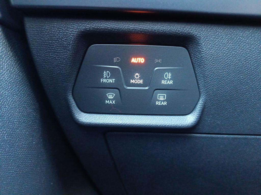 CUPRA Leon Sportstourer 1.5 TSI 110 kW (150 CV) - 11