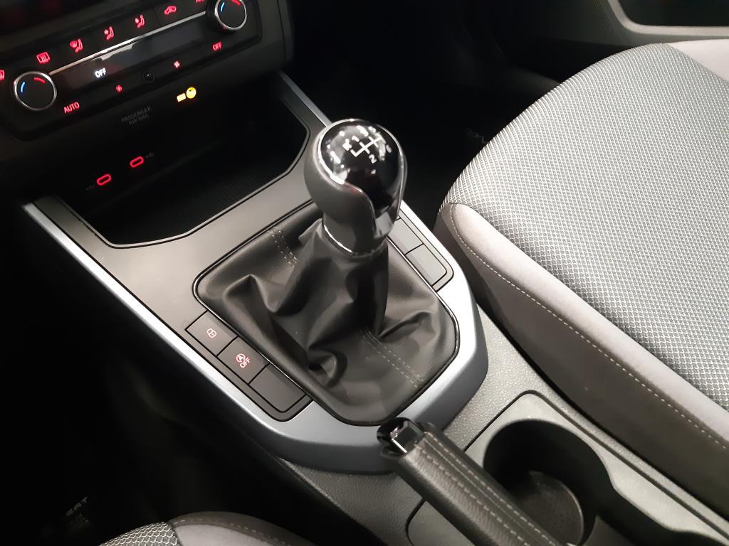 SEAT Arona 1.0 TSI Style Go2 81 kW (110 CV) - 17