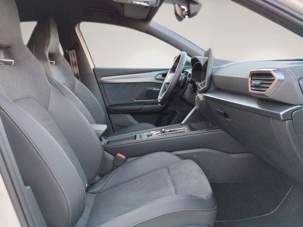 CUPRA Leon Sportstourer 1.5 eTSI DSG 110 kW (150 CV) - 4