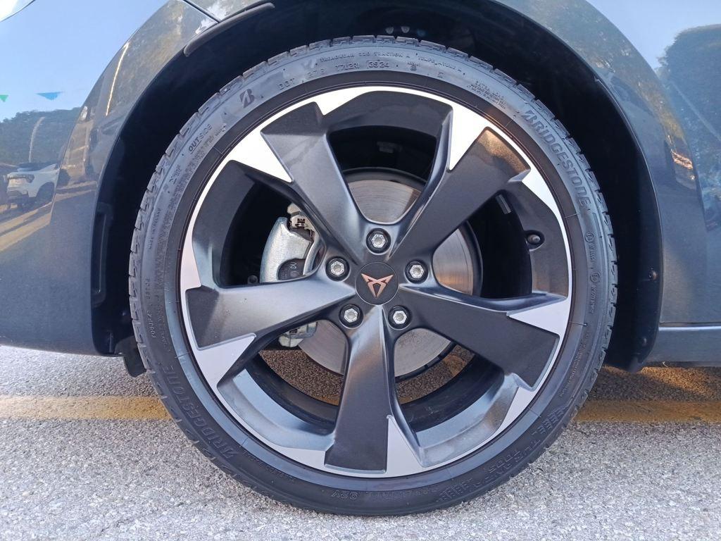 CUPRA Leon Sportstourer 1.5 eTSI DSG 110 kW (150 CV) - 7