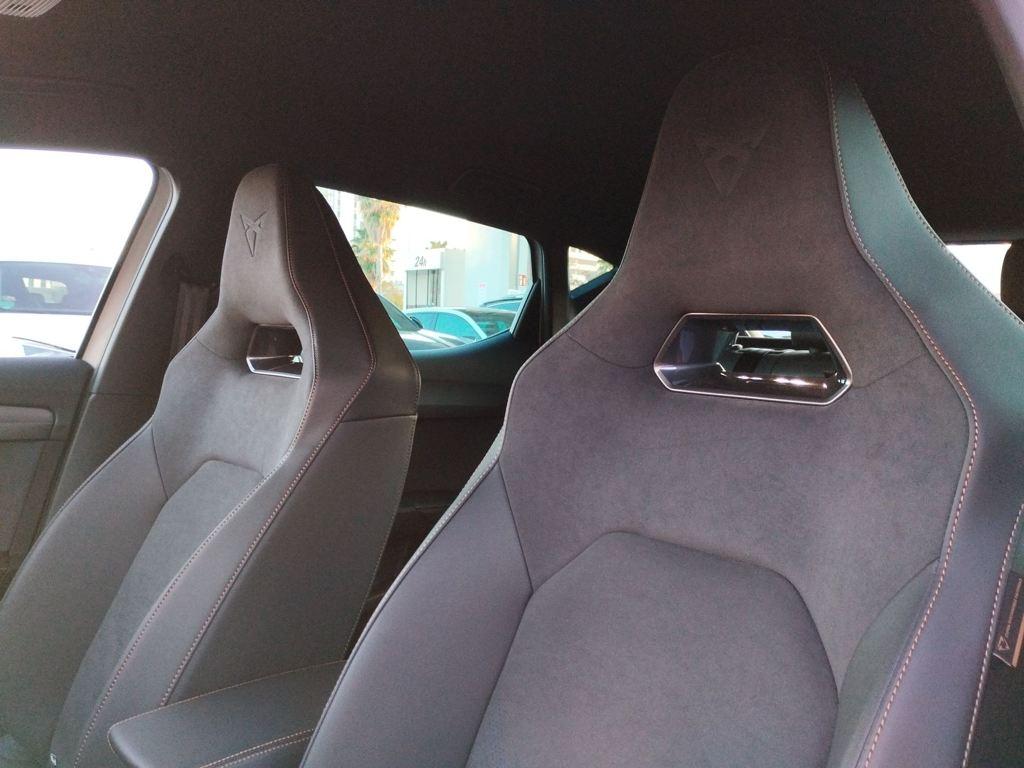 CUPRA Leon Sportstourer 1.5 eTSI DSG 110 kW (150 CV) - 10