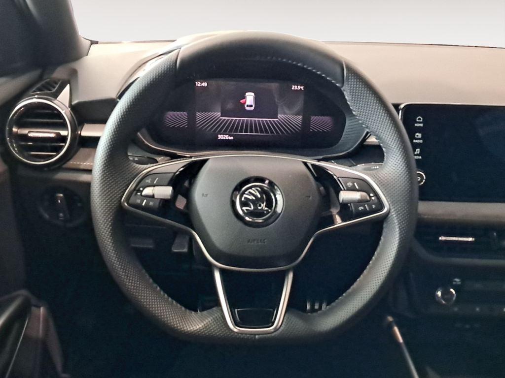 Skoda Fabia 1.0 TSI Design 85 KW (115 CV) - 8