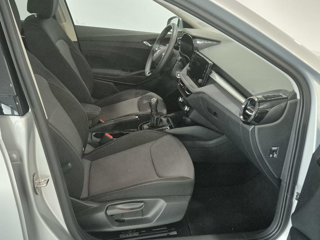 Skoda Fabia 1.0 TSI Selection 85 kW (115 CV) - 4