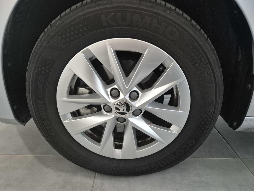 Skoda Scala 1.0 TSI Selection 85 kW (115 CV) - 7