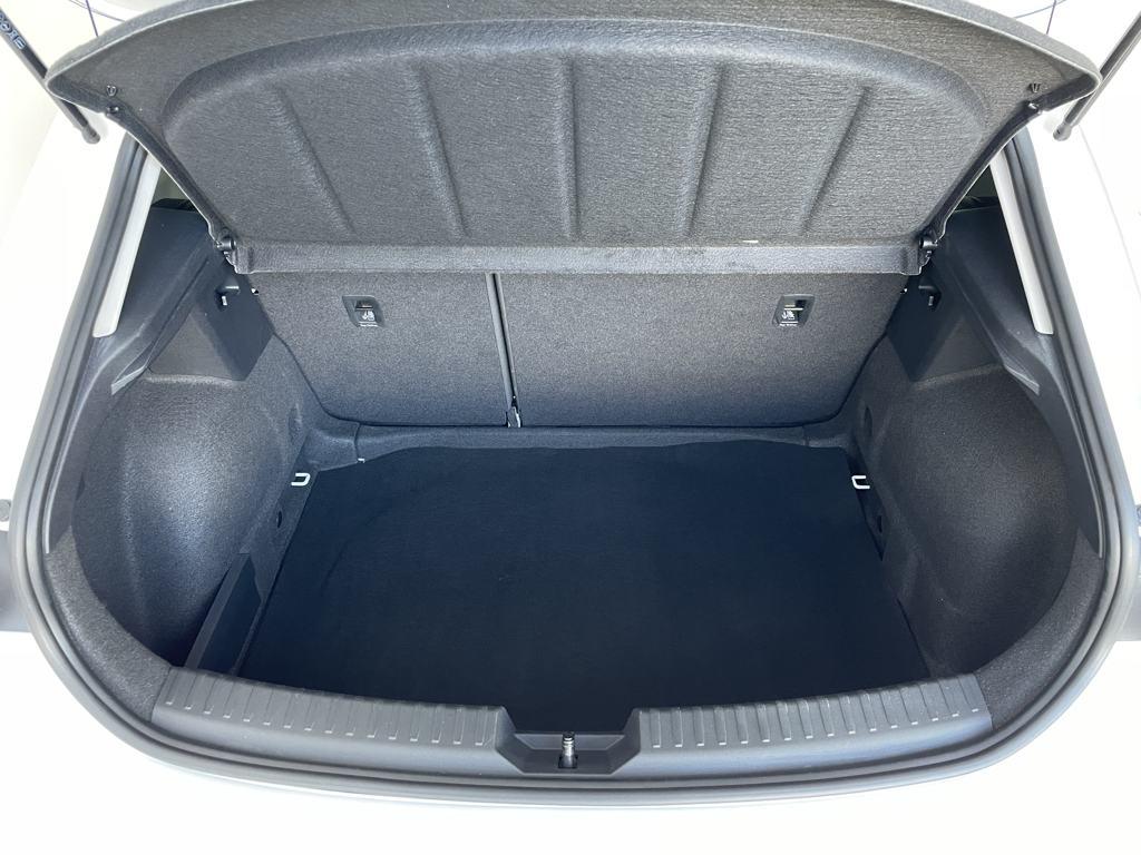 SEAT León 2.0 TDI S&S Style XS 85 kW (115 CV) - 6