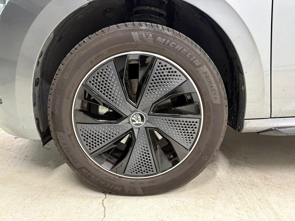 Skoda Kamiq 1.0 TSI Montecarlo DSG 85 kW (115 CV) - 7