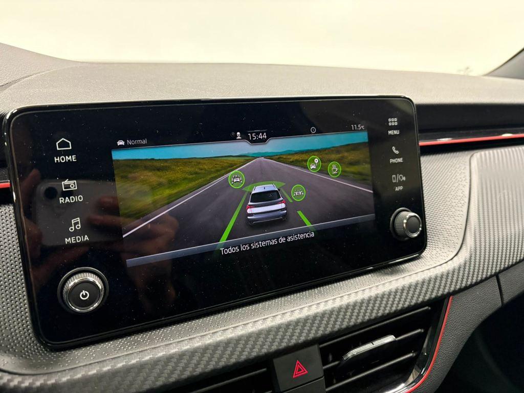 Skoda Kamiq 1.0 TSI Montecarlo DSG 85 kW (115 CV) - 14