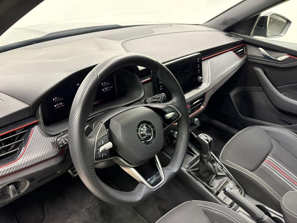 Skoda Kamiq 1.0 TSI Montecarlo DSG 85 kW (115 CV) - 17