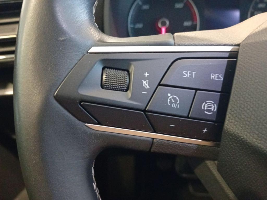 SEAT León 2.0 TDI S&S Reference 85 kW (115 CV) - 8