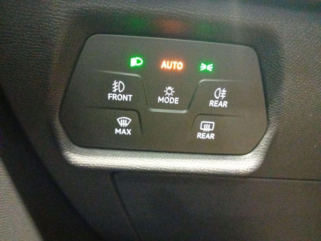 SEAT León 2.0 TDI S&S Reference 85 kW (115 CV) - 11