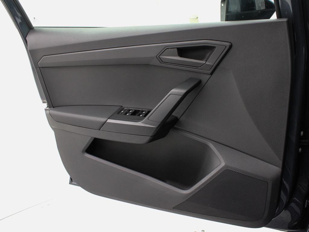 SEAT Arona 1.0 TSI Reference XM 70 kW (95 CV) - 16