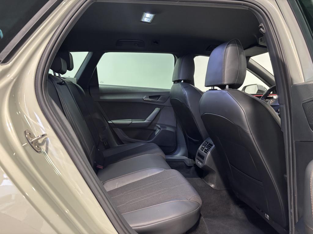 CUPRA Leon Sportstourer 1.5 eTSI DSG 110 kW (150 CV) - 5