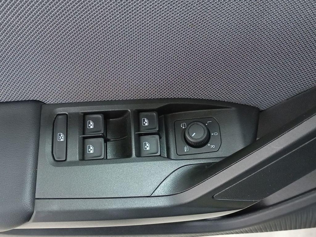 SEAT León ST 1.5 eTSI Style Special Edition Vision DSG 110 kW (150 CV) - 10