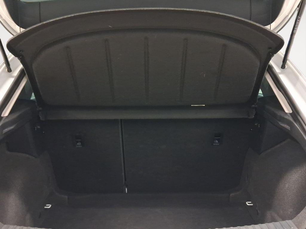 SEAT León 1.5 TSI S&S Style XS 85 kW (115 CV) - 6