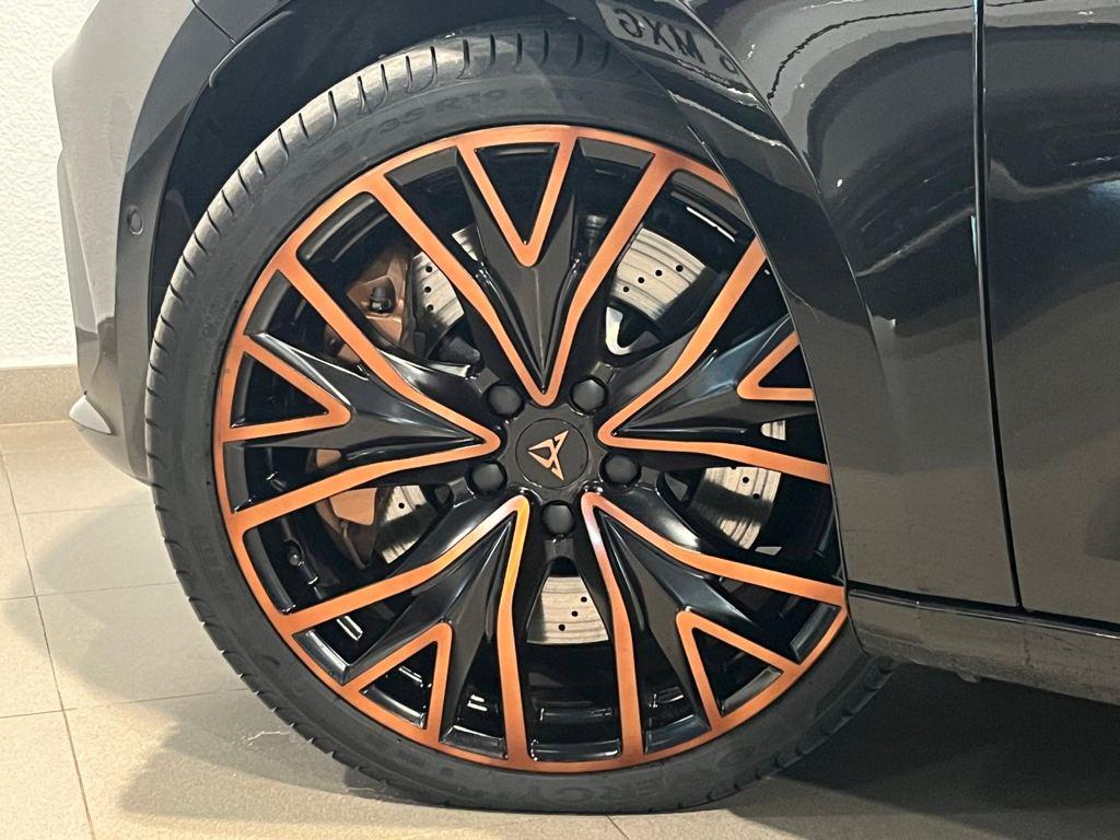 CUPRA Leon Sportstourer 2.0 TSI VZ DSG 221 kW (300 CV) - 8