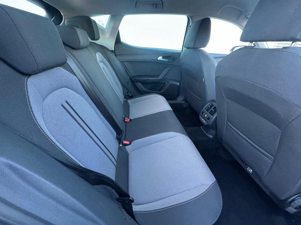 SEAT León 1.5 eTSI Style 25 Aniversario DSG 85 kW (116 CV) - 5