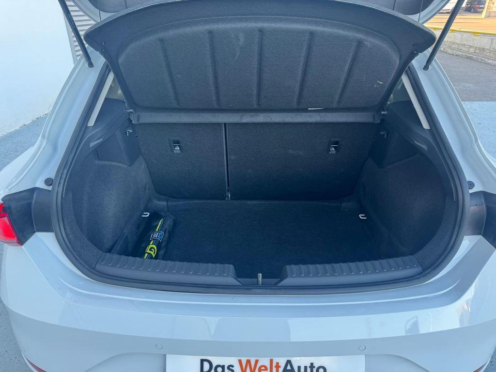 SEAT León 1.5 eTSI Style 25 Aniversario DSG 85 kW (116 CV) - 6