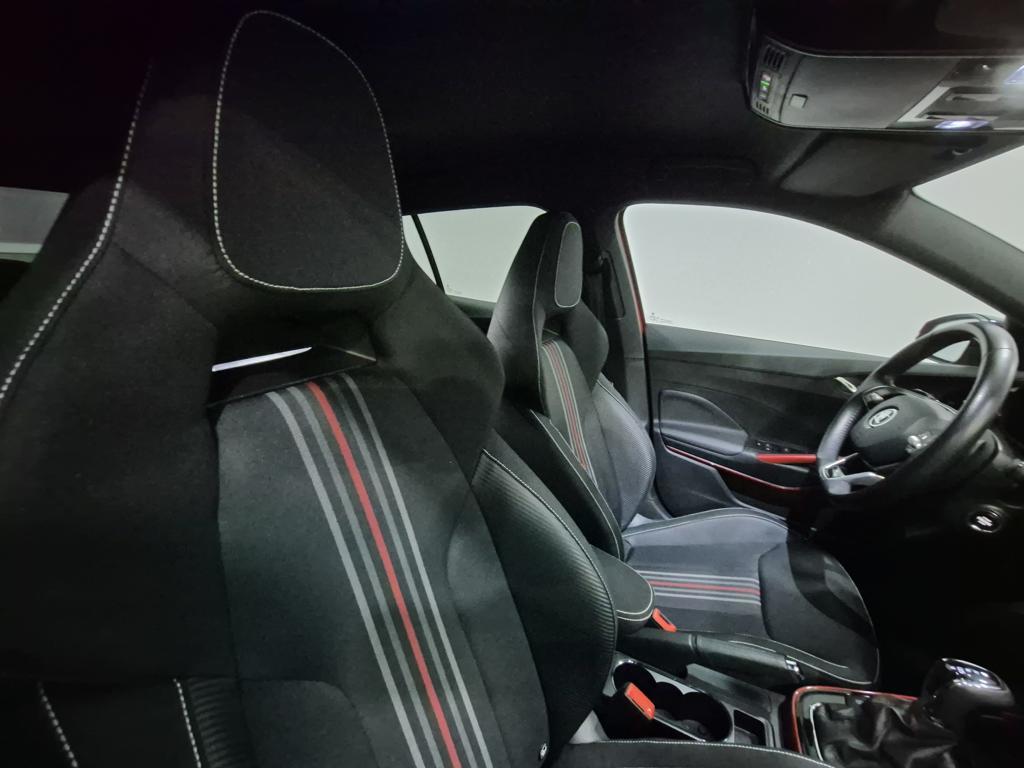 Skoda Fabia 1.5 TSI Monte Carlo DSG 110 kW (150 CV) - 10