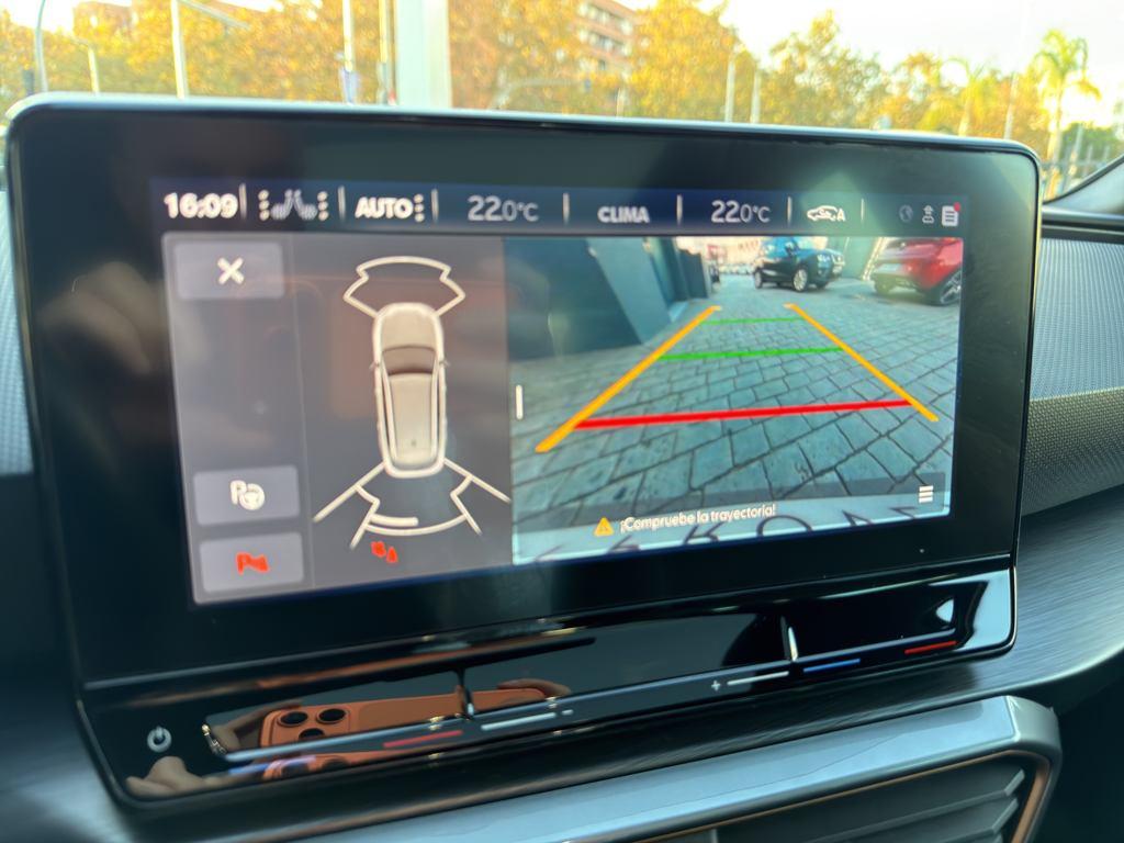 CUPRA Leon Sportstourer 2.0 TSI 4Drive DSG 228 kW (310 CV) - 10