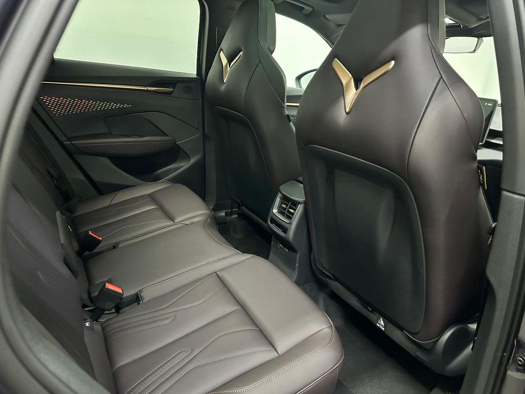 CUPRA Terramar 1.5 TSI e-Hybrid VZ DSG 200 kW (272 CV) - 5