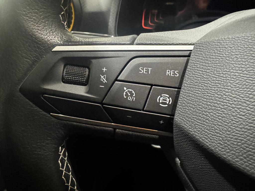 SEAT Ibiza 1.0 TSI Style XM 70 kW (95 CV) - 10