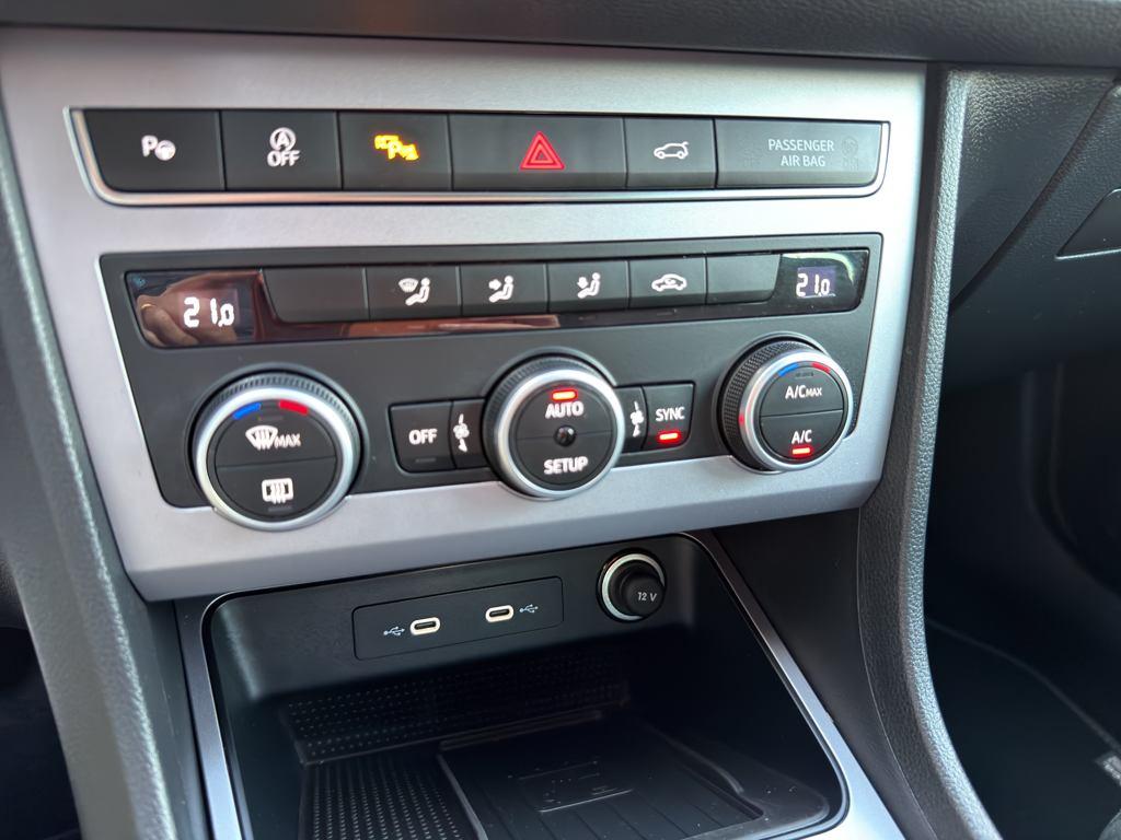 SEAT Ateca 1.5 TSI S&S FR Special Edition DSG 110 kW (150 CV) - 11