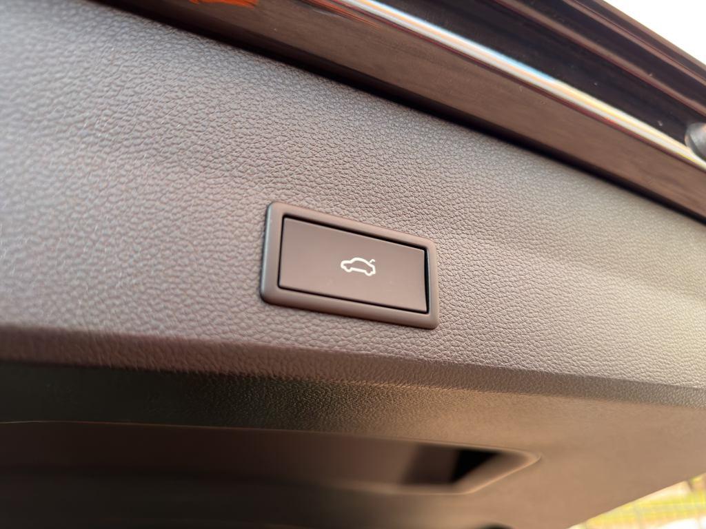 SEAT Ateca 1.5 TSI S&S FR Special Edition 110 kW (150 CV) - 14