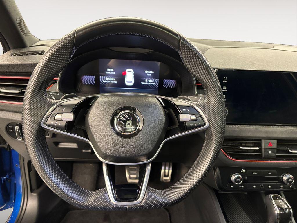 Skoda Kamiq 1.0 TSI Design DSG 85 kW (115 CV) - 8