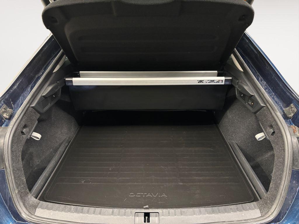 Skoda Octavia 1.4 TSI PHEV Style DSG 150 kW (204 CV) - 6