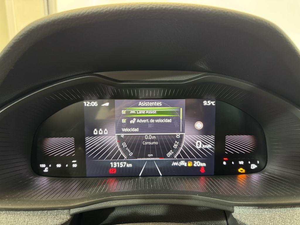 Skoda Scala 1.0 TSI Selection 85 kW (115 CV) - 10