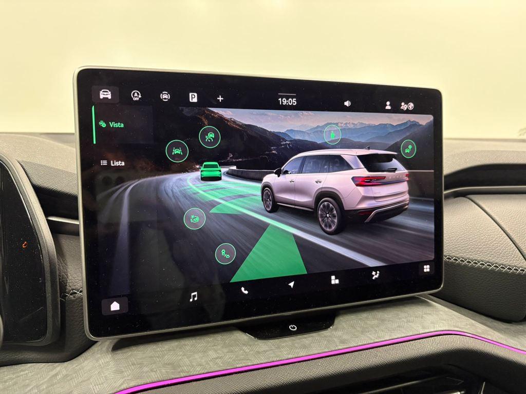 Skoda Kodiaq 1.5 TSI m-HEV Design DSG 110 kW (150 CV) - 18