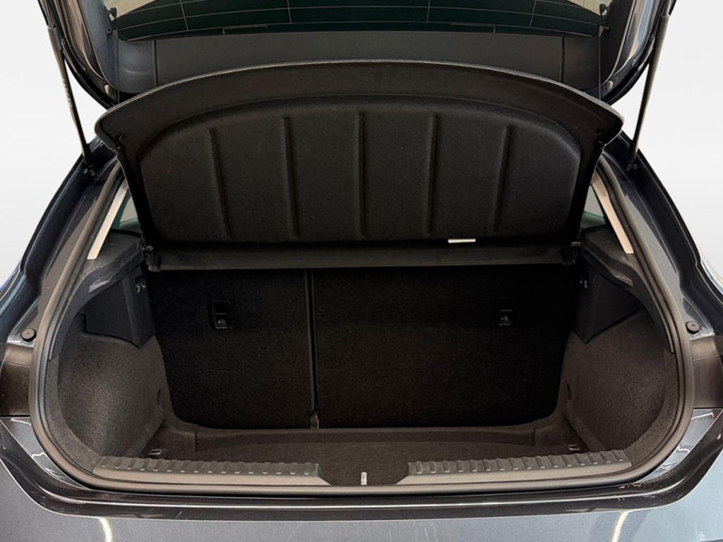 SEAT León 1.5 eTSI Style 25 Aniversario DSG 85 kW (116 CV) - 6