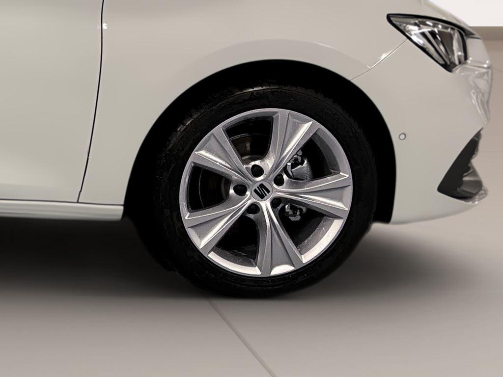 SEAT León ST 1.5 eTSI S&S FR Special Edition DSG 85 kW (116 CV) - 7