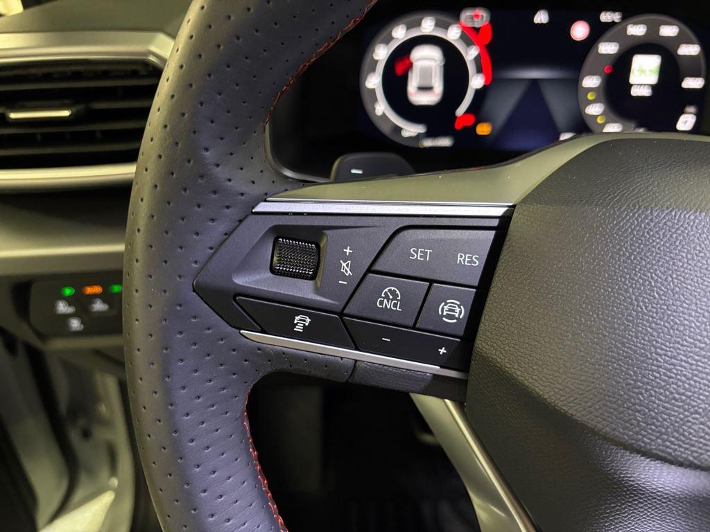 SEAT León ST 1.5 eTSI S&S FR Special Edition DSG 85 kW (116 CV) - 8