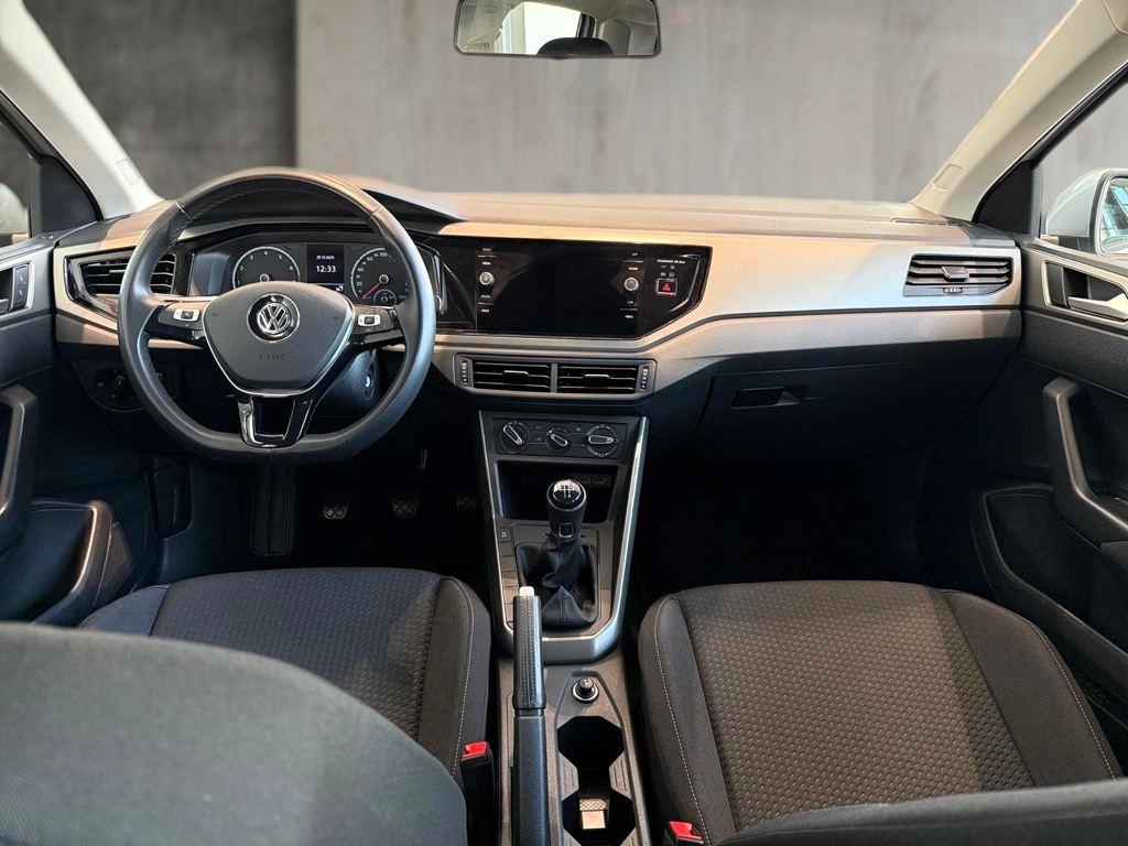 Volkswagen Polo Advance 1.0 59 kW (80 CV) - 3