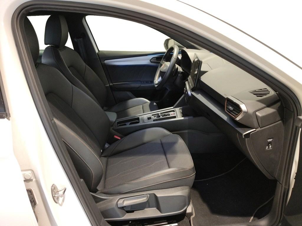 CUPRA Leon Sportstourer 1.5 eTSI DSG 110 kW (150 CV) - 4