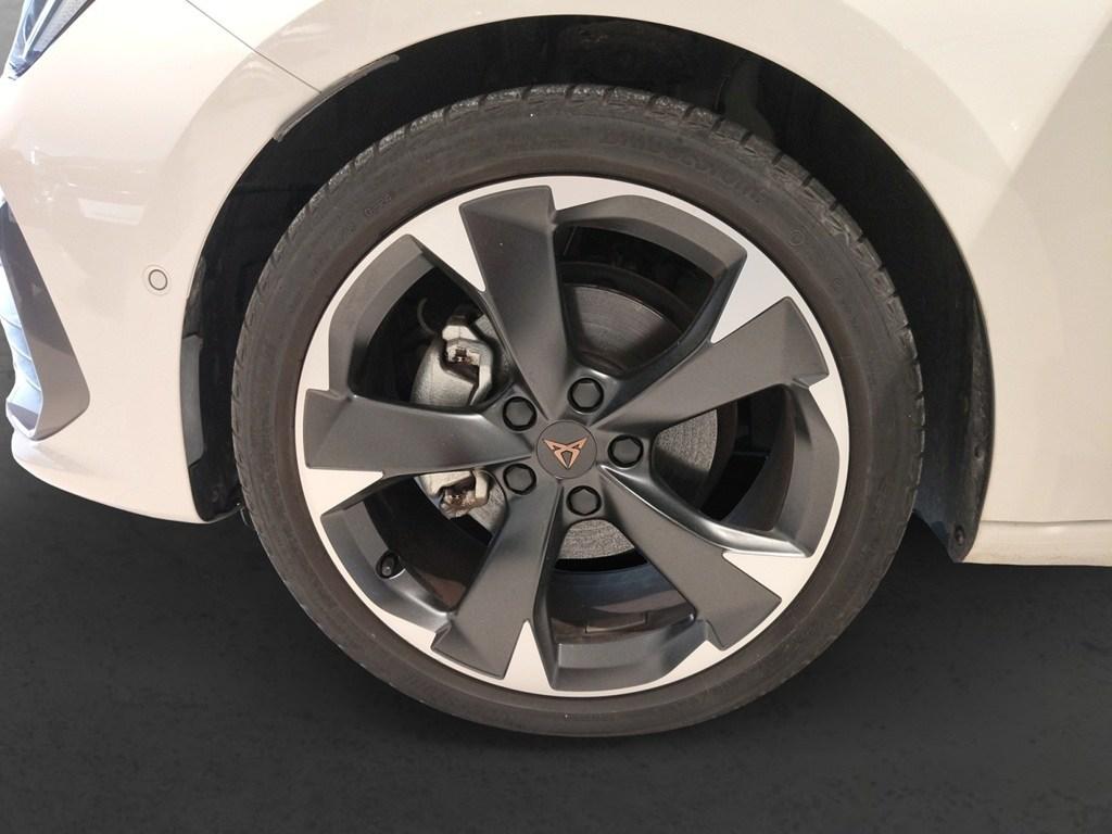 CUPRA Leon Sportstourer 1.5 eTSI DSG 110 kW (150 CV) - 7